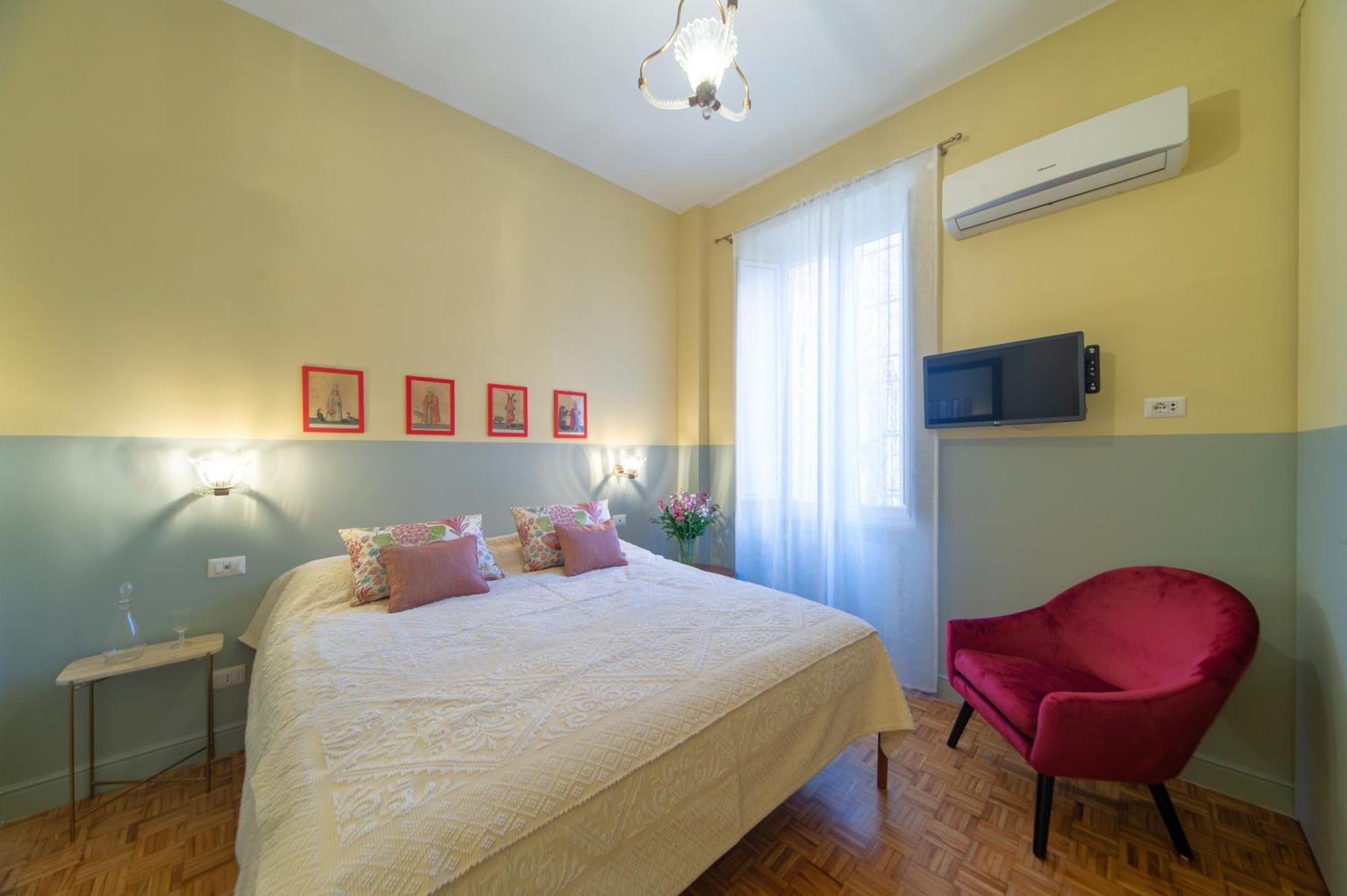 Bernini Stay, Next To Trevi Fountain Rzym Zewnętrze zdjęcie